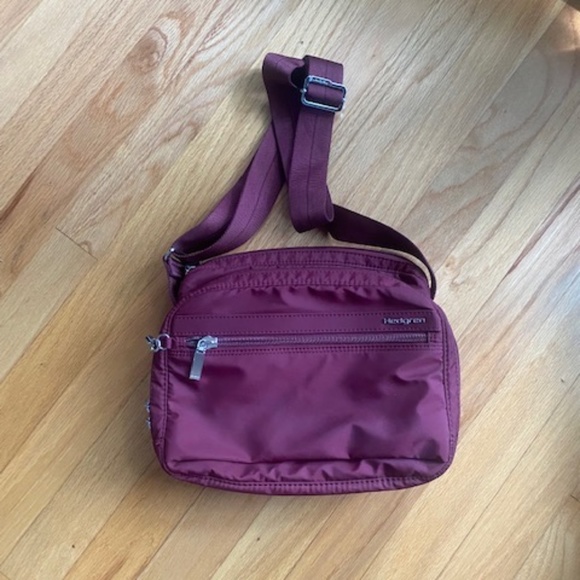 Hedgren RFID Burgundy Crossbody Bag - Picture 1 of 7